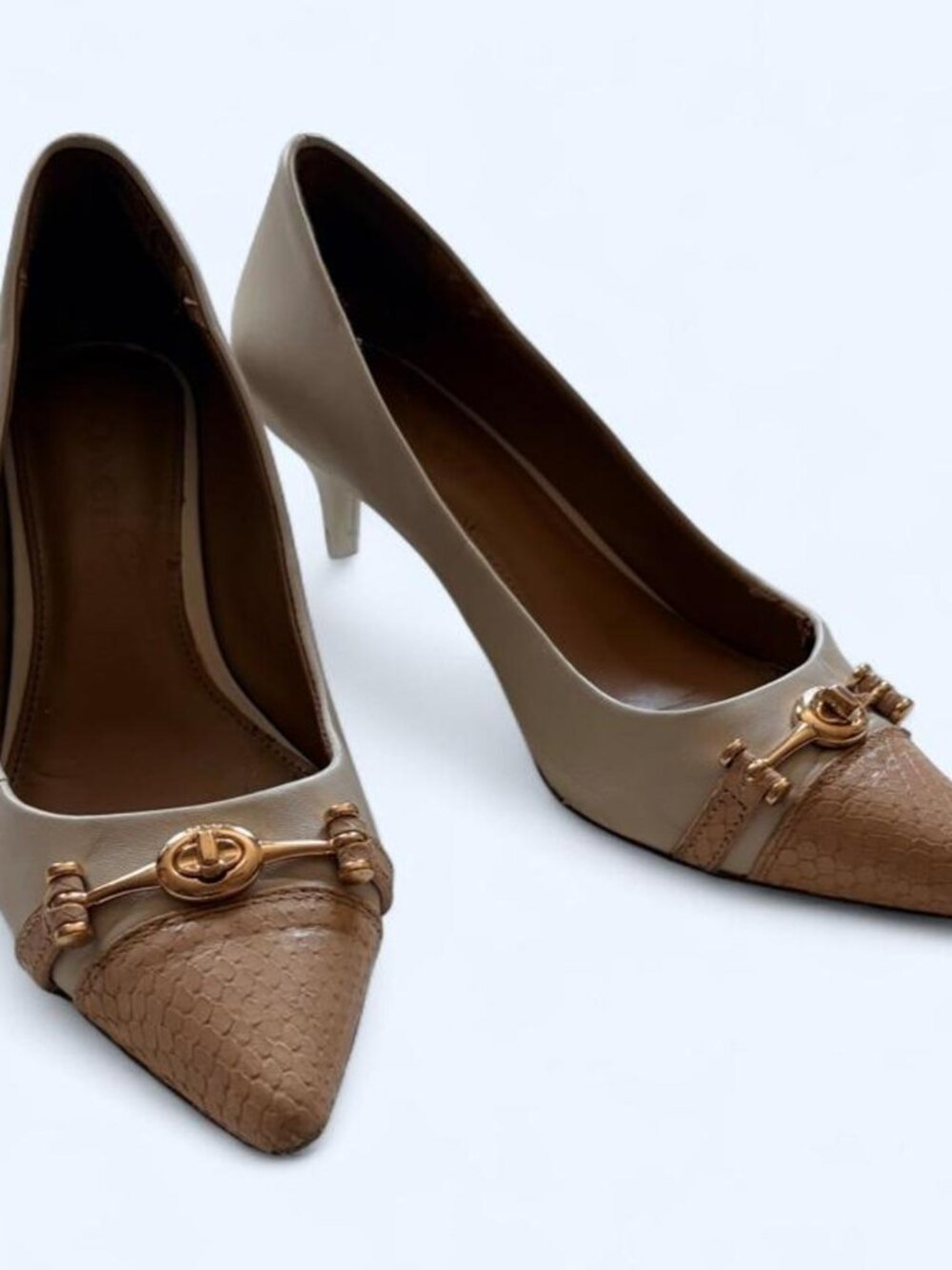 Coach Lauri Ivory Leather Snake Cap Toe Turnlock Kitten Heel Pumps 7.5B